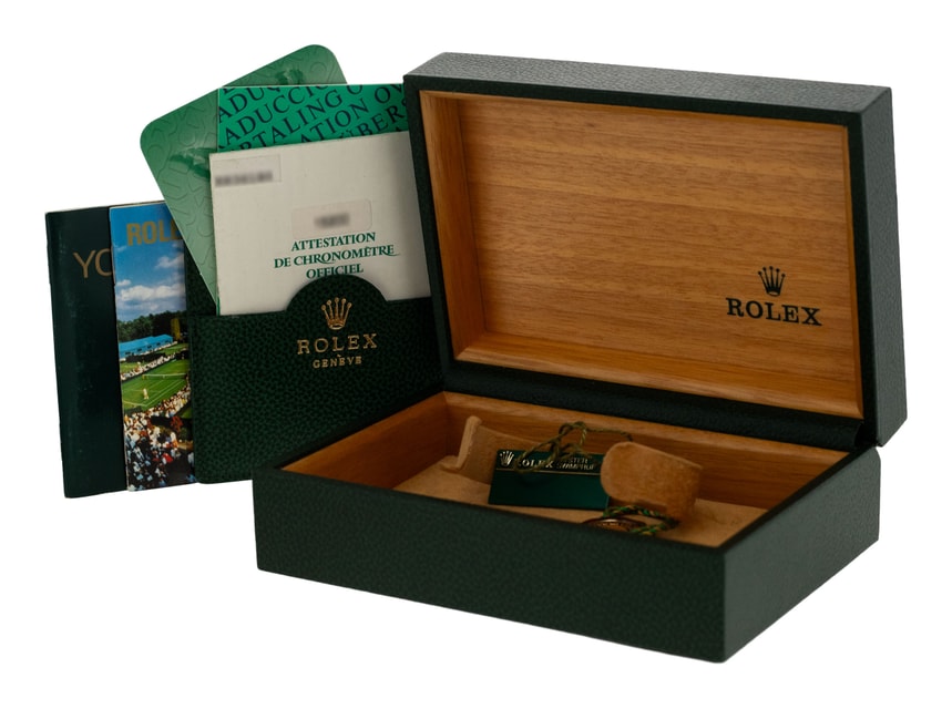 Rolex Oyster Perpetual Date 15200 Image 4